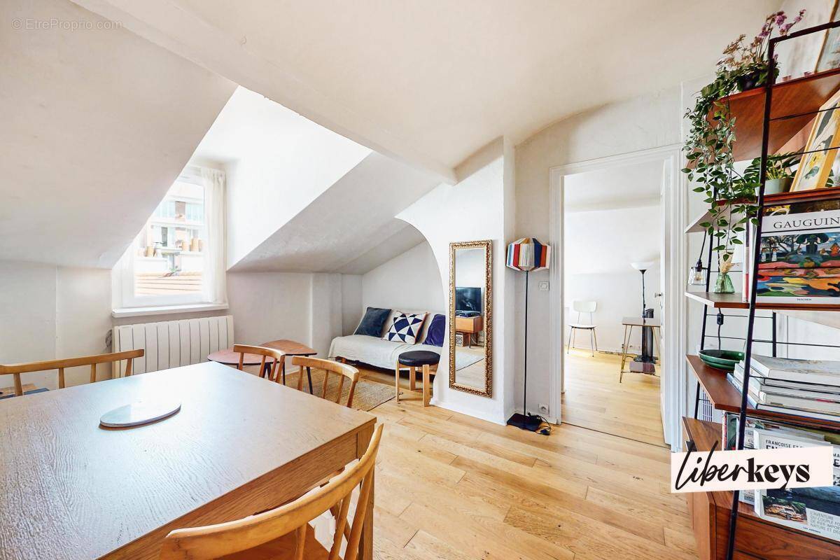 Appartement à PARIS-13E