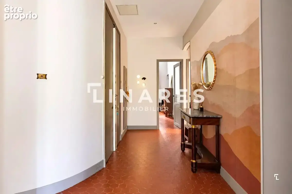 AUGUSTA - Appartement T3 de 110 m2  - Terrasse - Jardin 60m² - 13004 CINQ AVENUES - photo 4