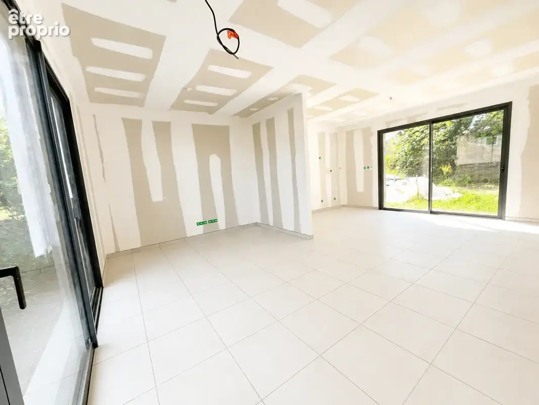 Maison neuve BRS T4 de 81,34 m2 avec jardin, garage et parking privatif   Disponible décembre 2026 - photo 3