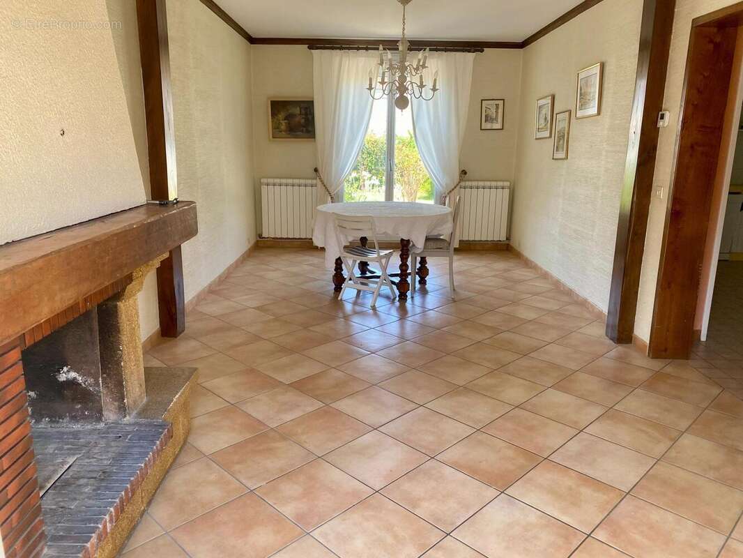 Photo 3 - Maison à AUSSILLON