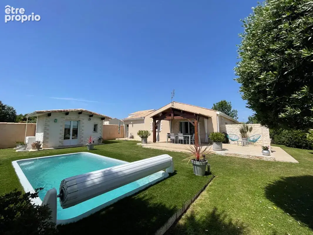 Maison Familiale de plain-pied avec piscine Soubise - photo 11