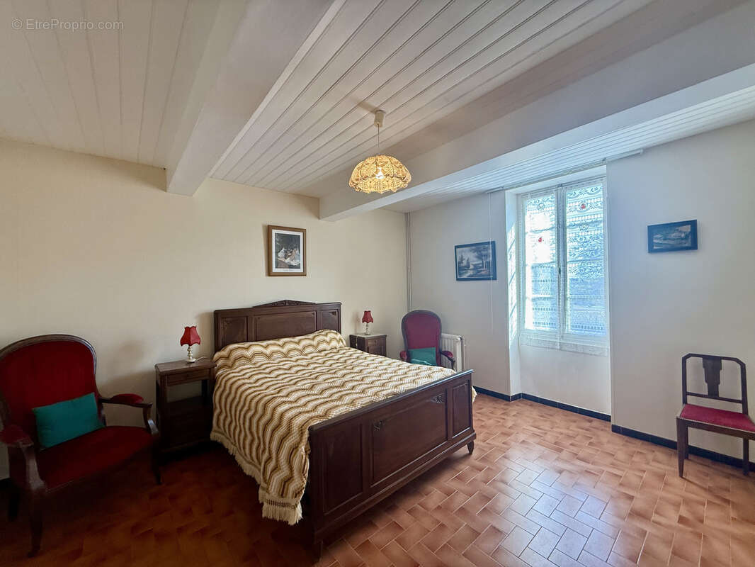 Maison à L&#039;ISLE-JOURDAIN