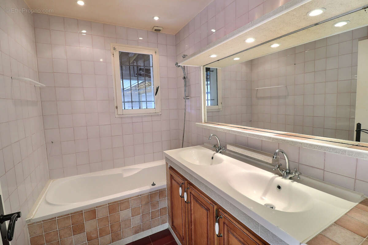 Maison à BAILLARGUES