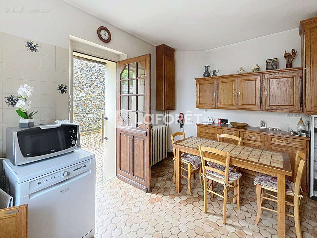 Maison familiale orgeval - 8 pièce(s) - 230 m2 - photo 5