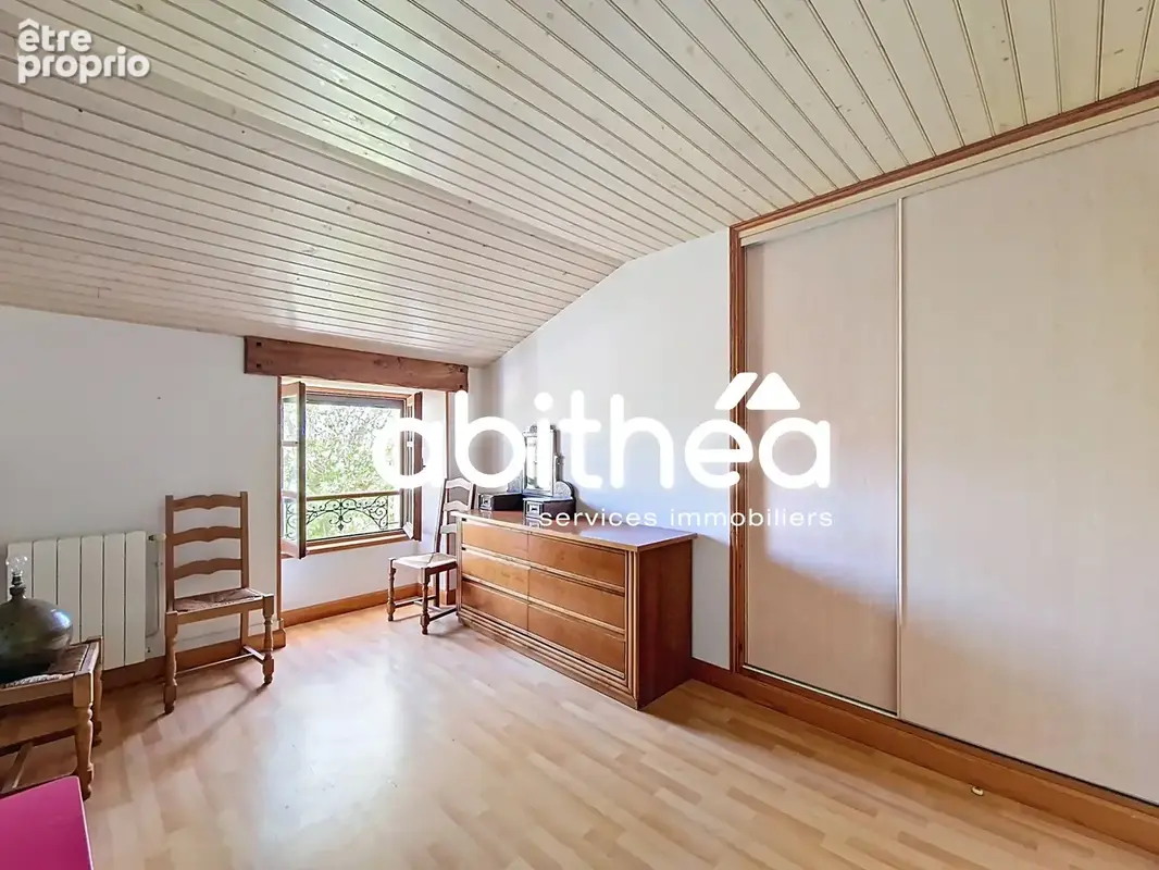 Charentaise  4 chambres  2800m2 de terrain clos  dependances - photo 15