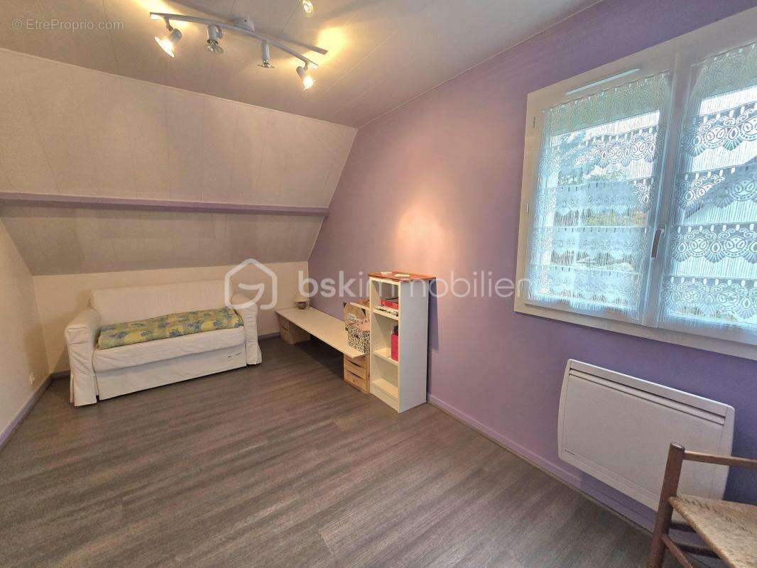 Maison à LA CHAPELLE-SAINT-MESMIN