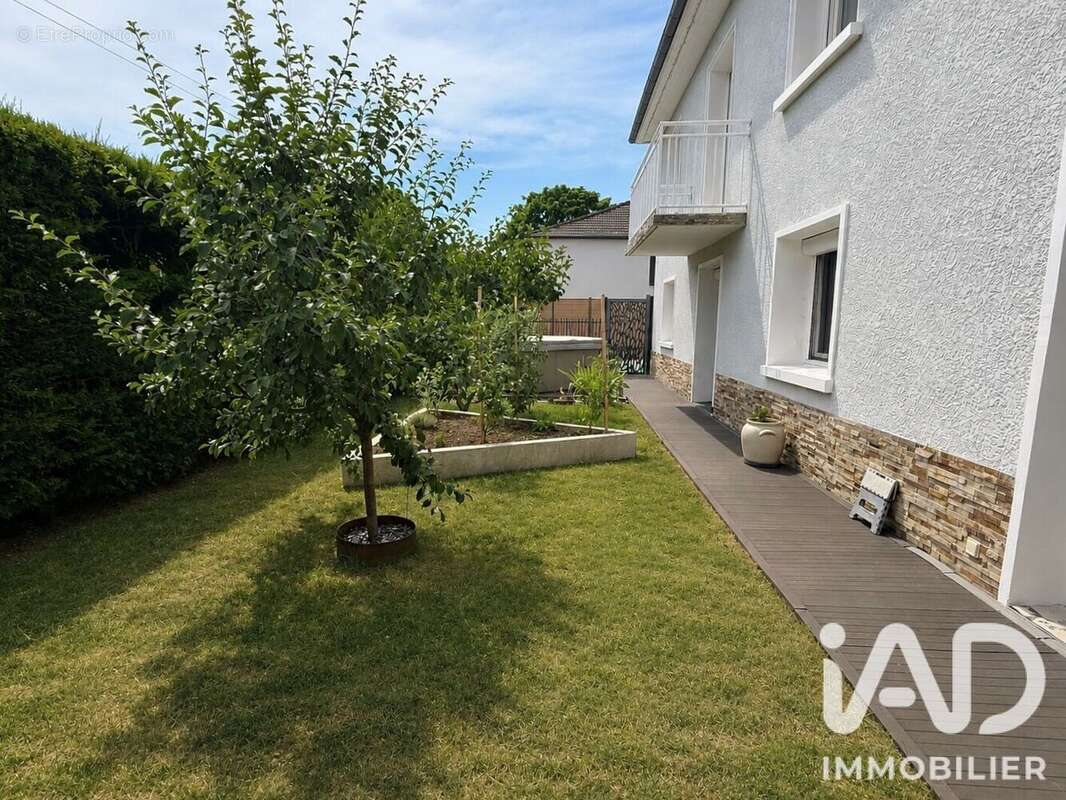 Photo 5 - Maison à BASSENS