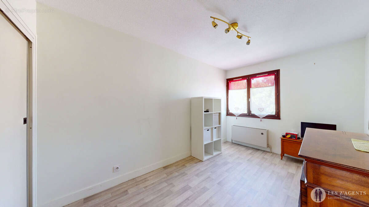 Appartement à ECHIROLLES