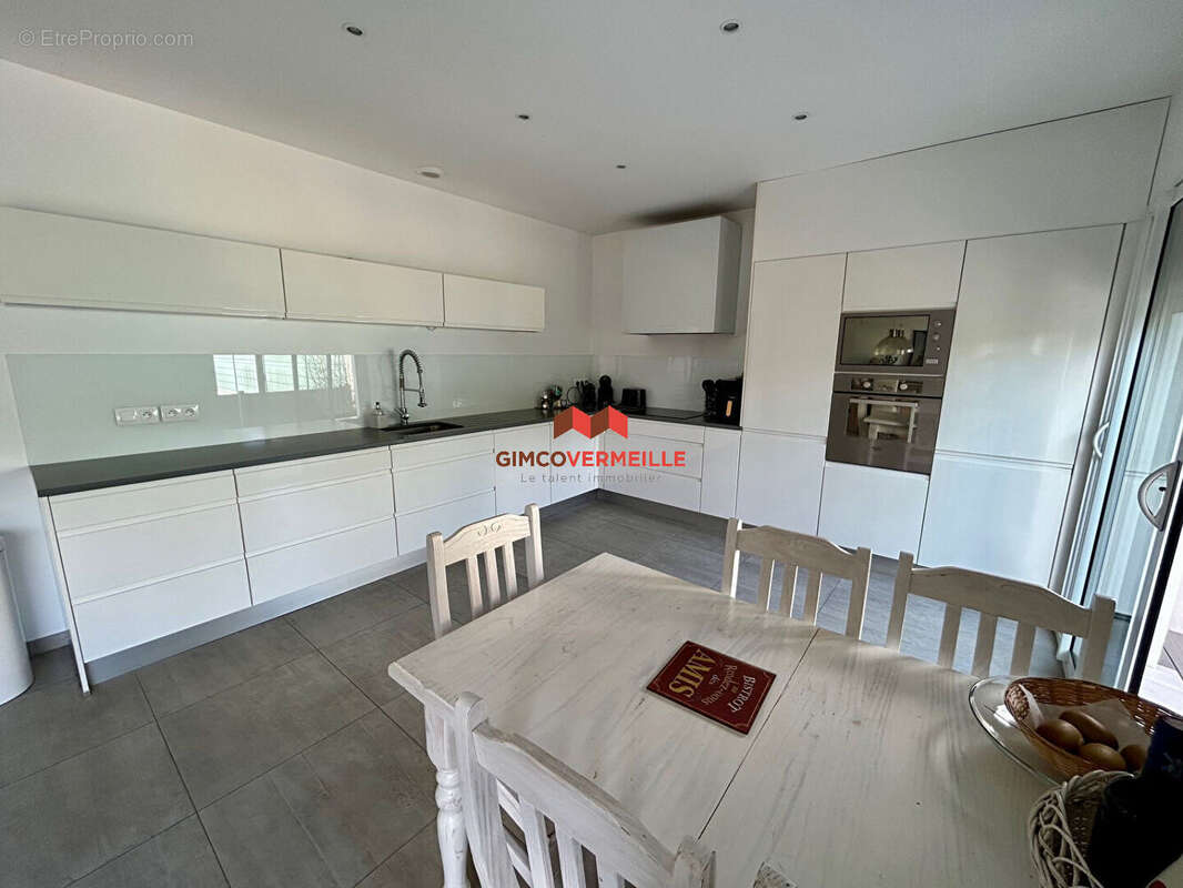 Maison à CARRIERES-SOUS-POISSY