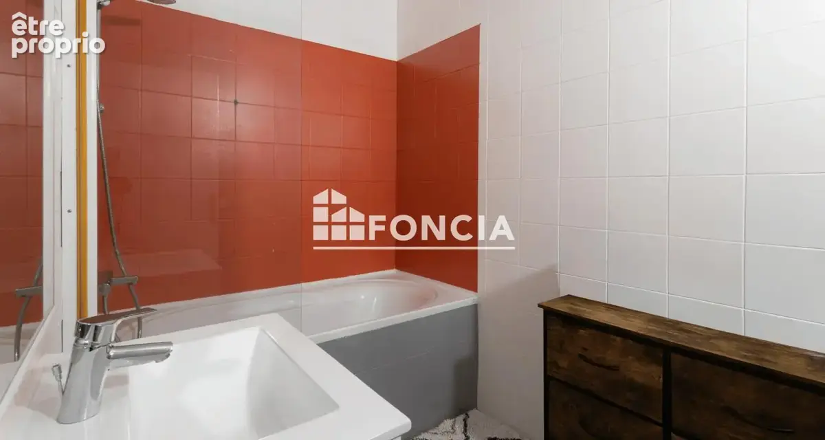 GENAY- Appartement T4  – Résidence « Les Vieux Cèdres - photo 8
