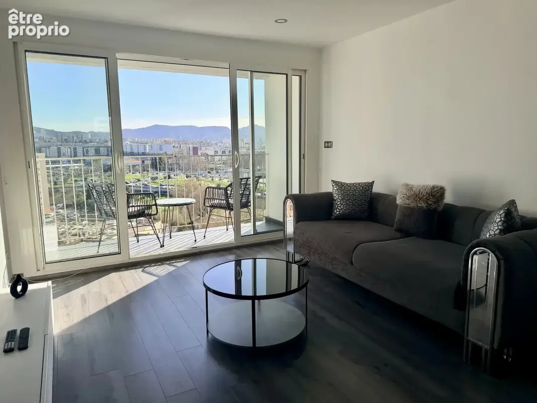 Appartement à MARSEILLE-11E