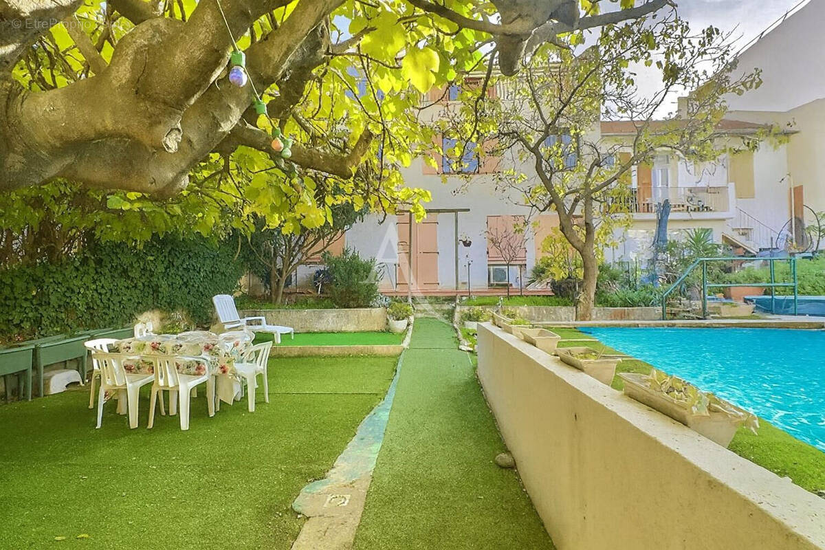 Maison à MARSEILLE-4E