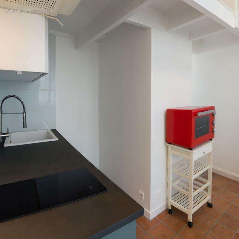 Appartement à PARIS-7E