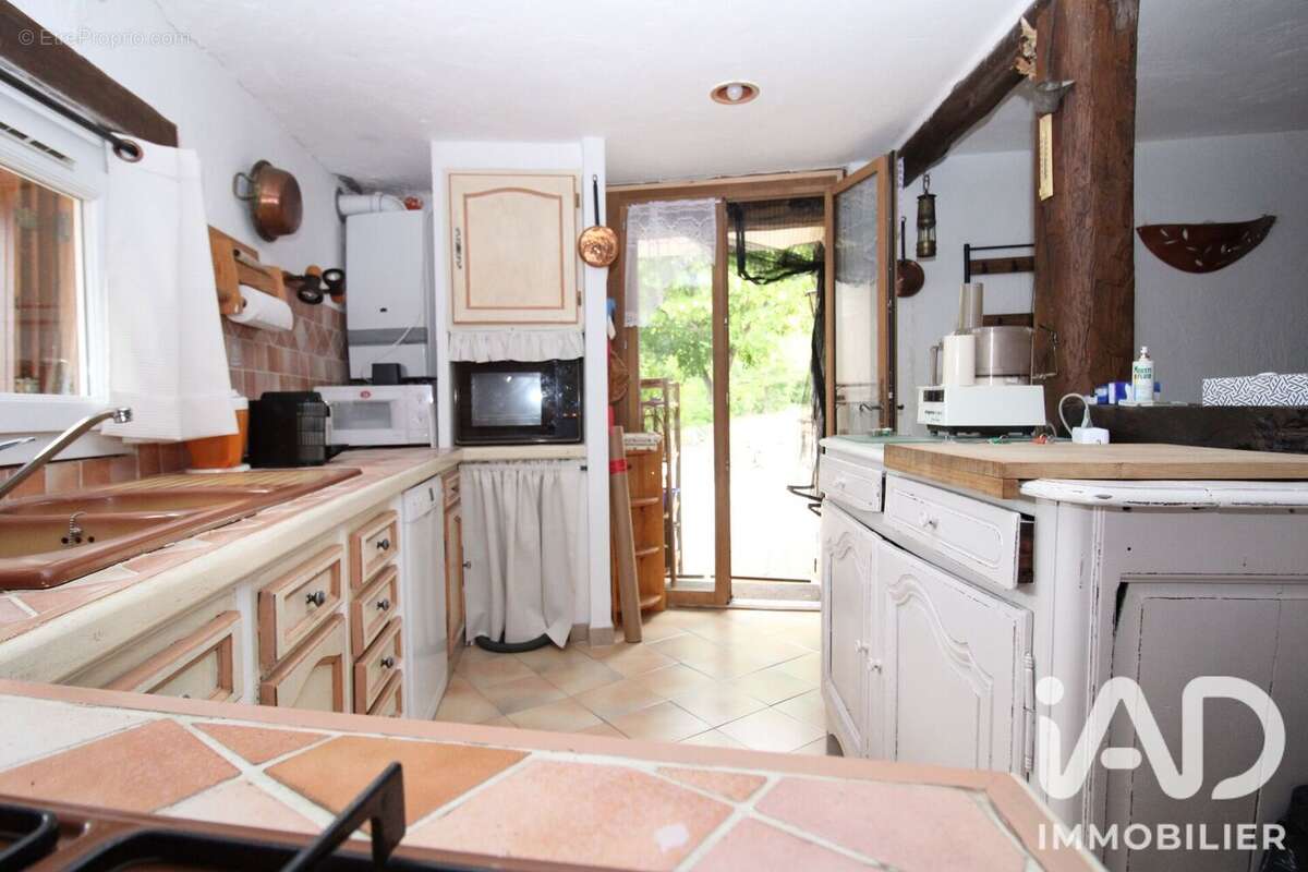 Maison 93 m² à Comps-Sur-Artuby  - photo 6