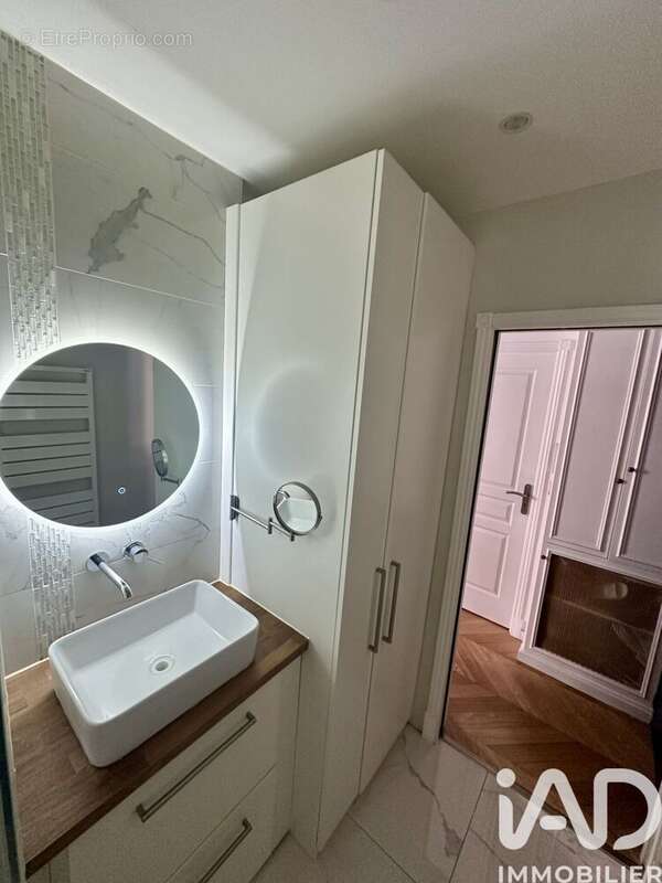 Photo 9 - Appartement à BOULOGNE-BILLANCOURT