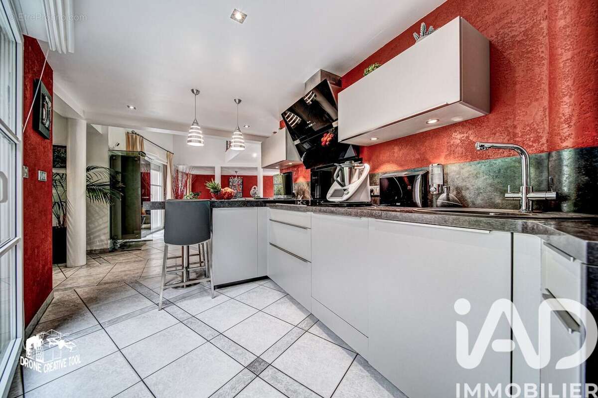 Maison 190 m² à Montoy-Flanville  - photo 8