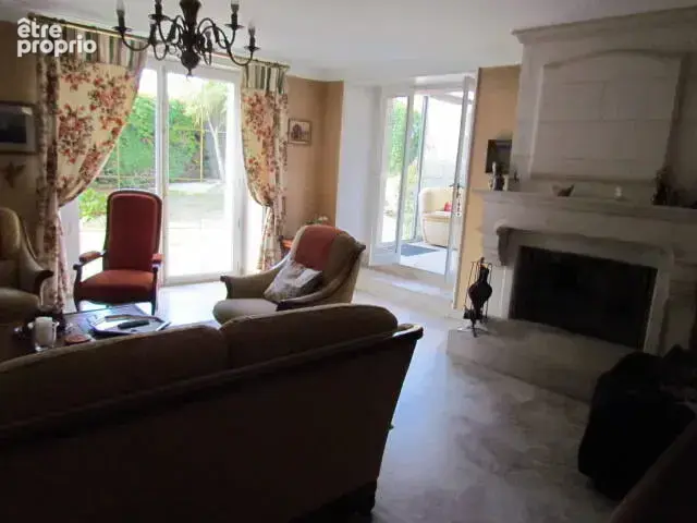 Au cœur du bourg de la Meilleraye de Bretagne, Belle propriété familiale de 200 m² - photo 17