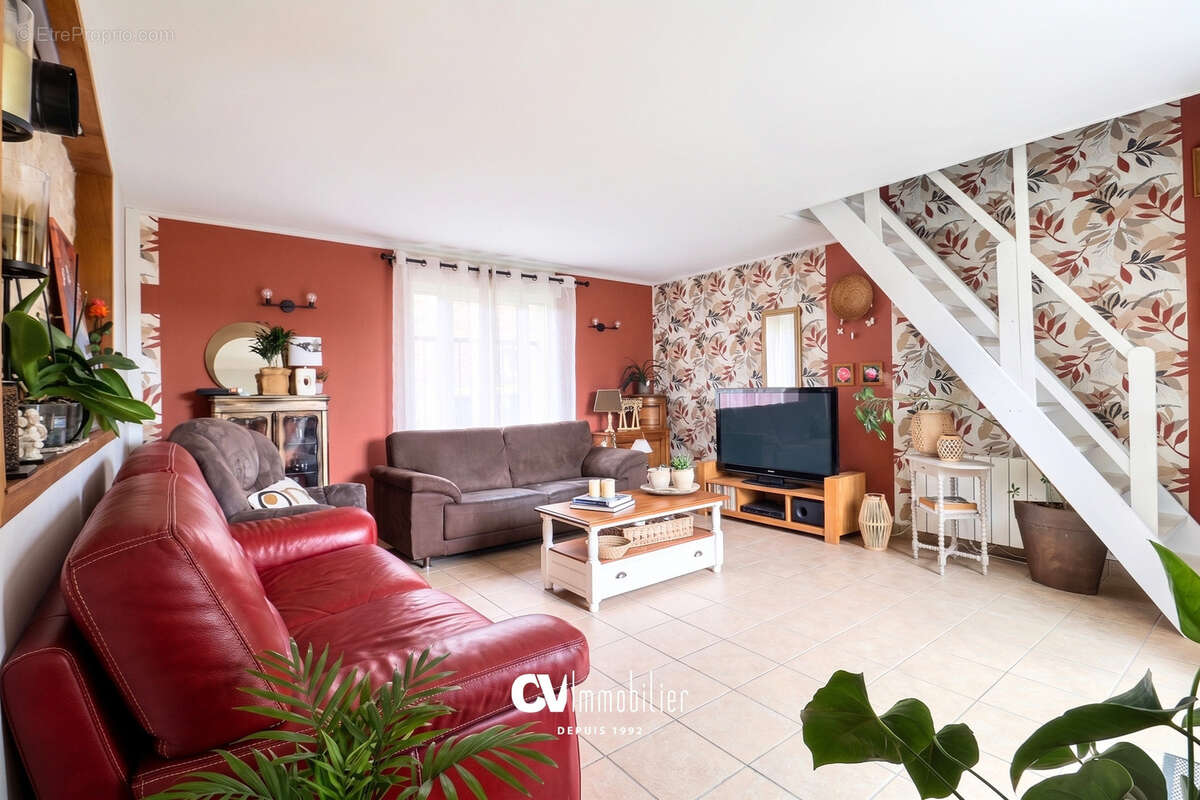 Maison à CRIQUEBEUF-SUR-SEINE