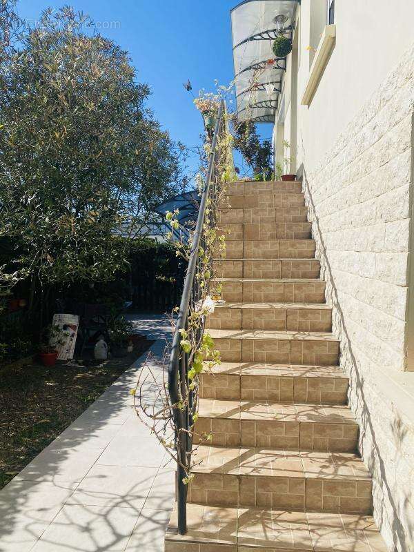Maison à GRENADE-SUR-L'ADOUR