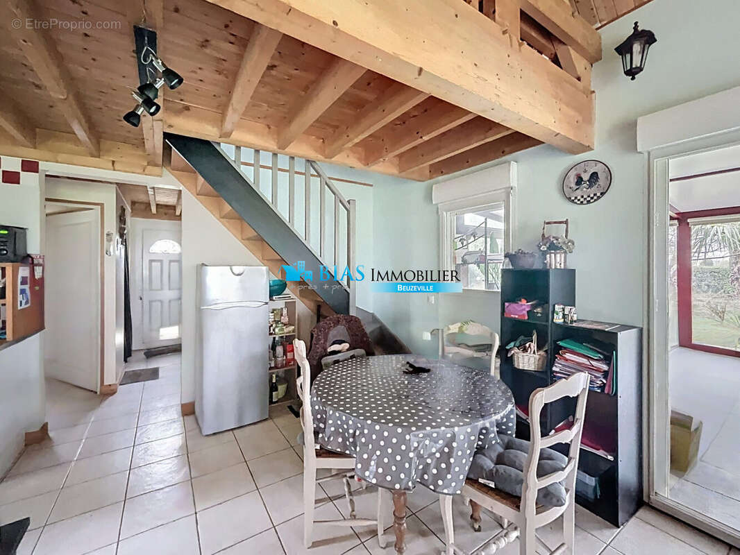 SEJOUR - Maison à MARTAINVILLE