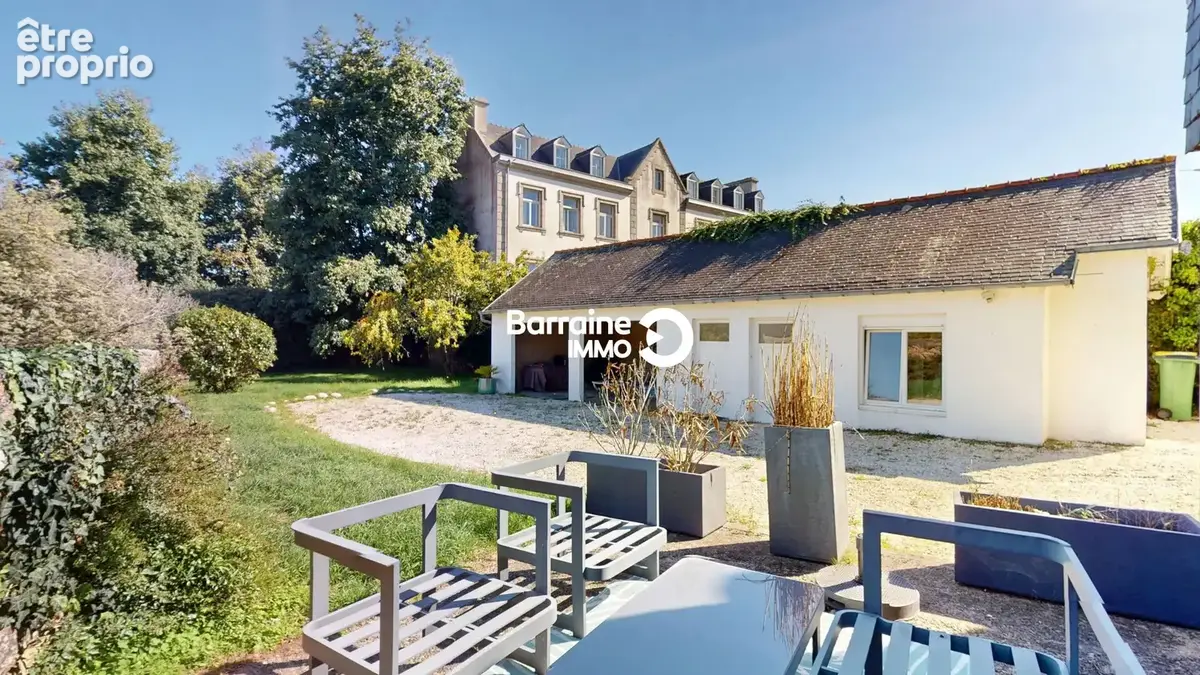 BARRAINE IMMO - A VENDRE EN EXCLUSIVITE : Maison familiale au coeur de Saint-Renan - Réf : PZ00394-FL - photo 16