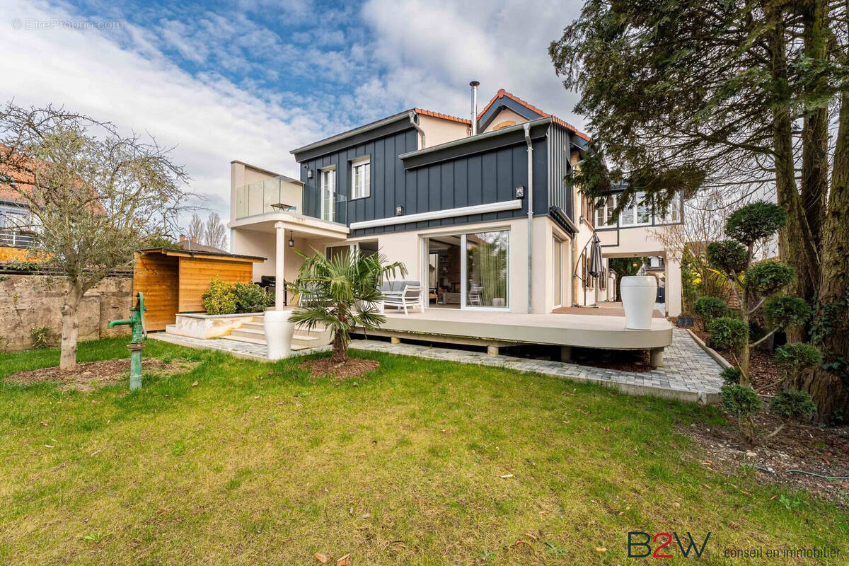 Maison à STRASBOURG