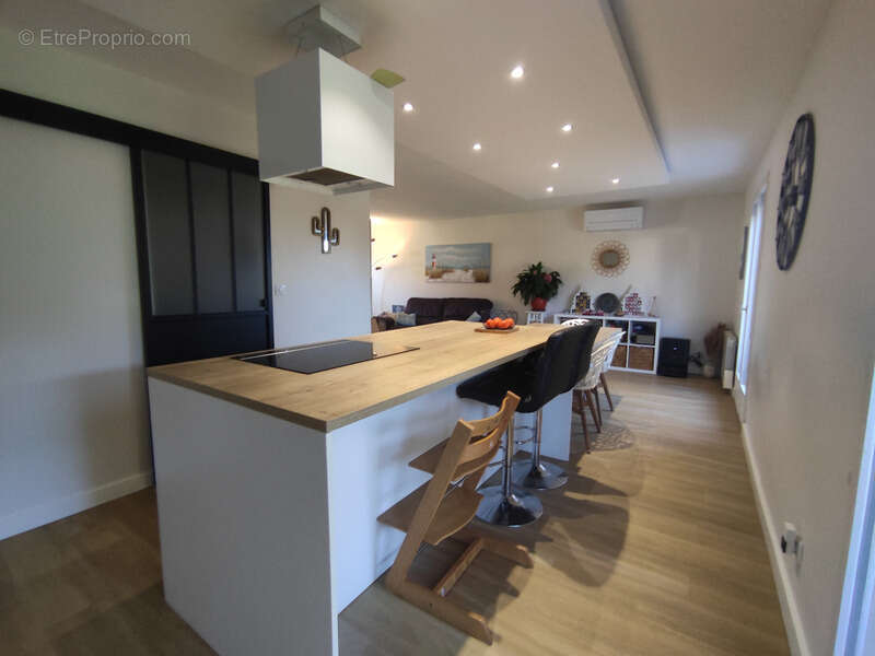 Maison à PONT-DU-CHATEAU