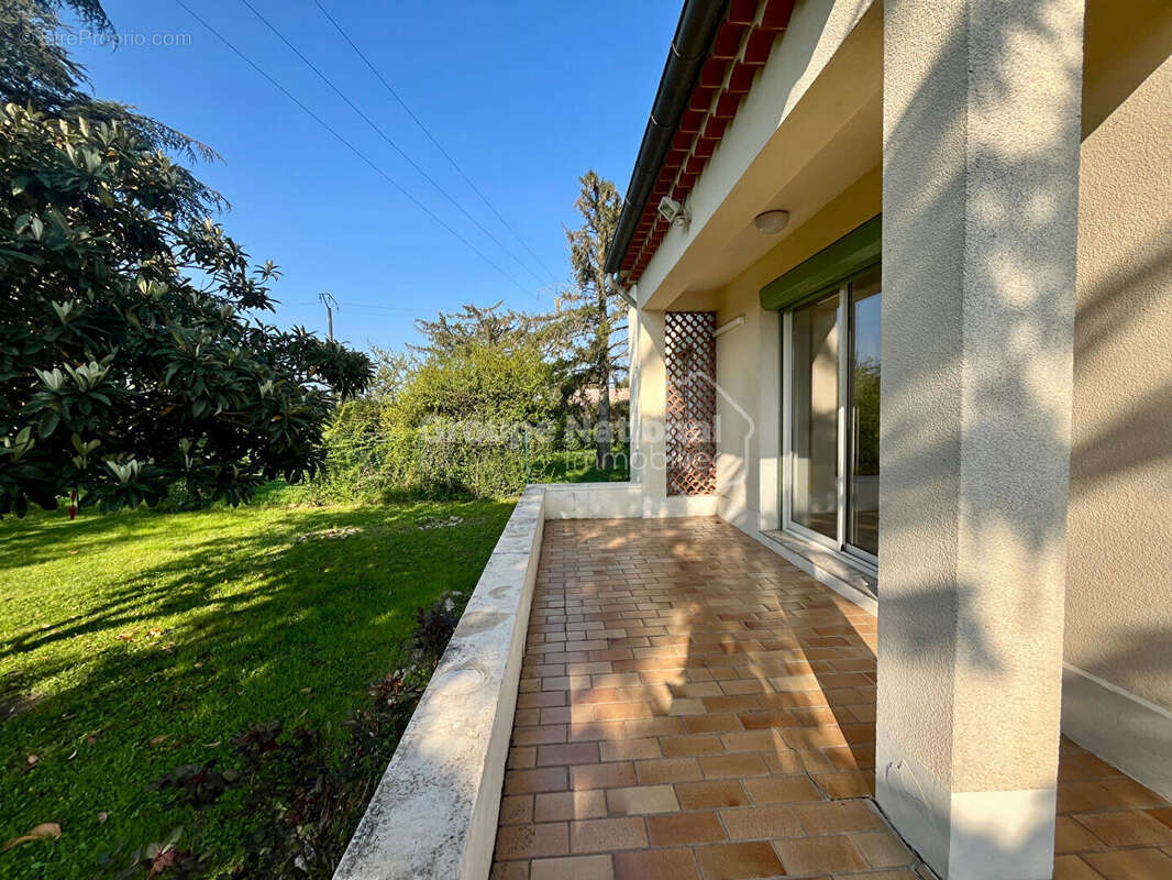 Maison à CHATEAURENARD