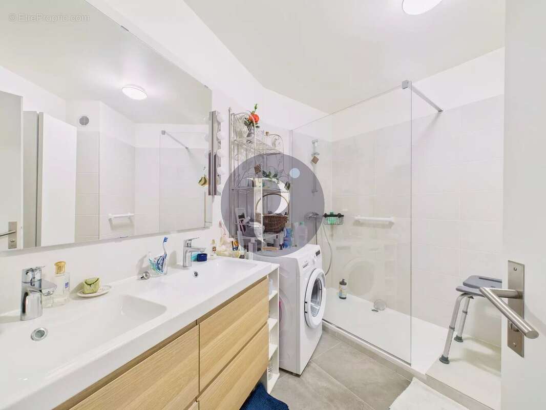 Appartement à VERRIERES-LE-BUISSON