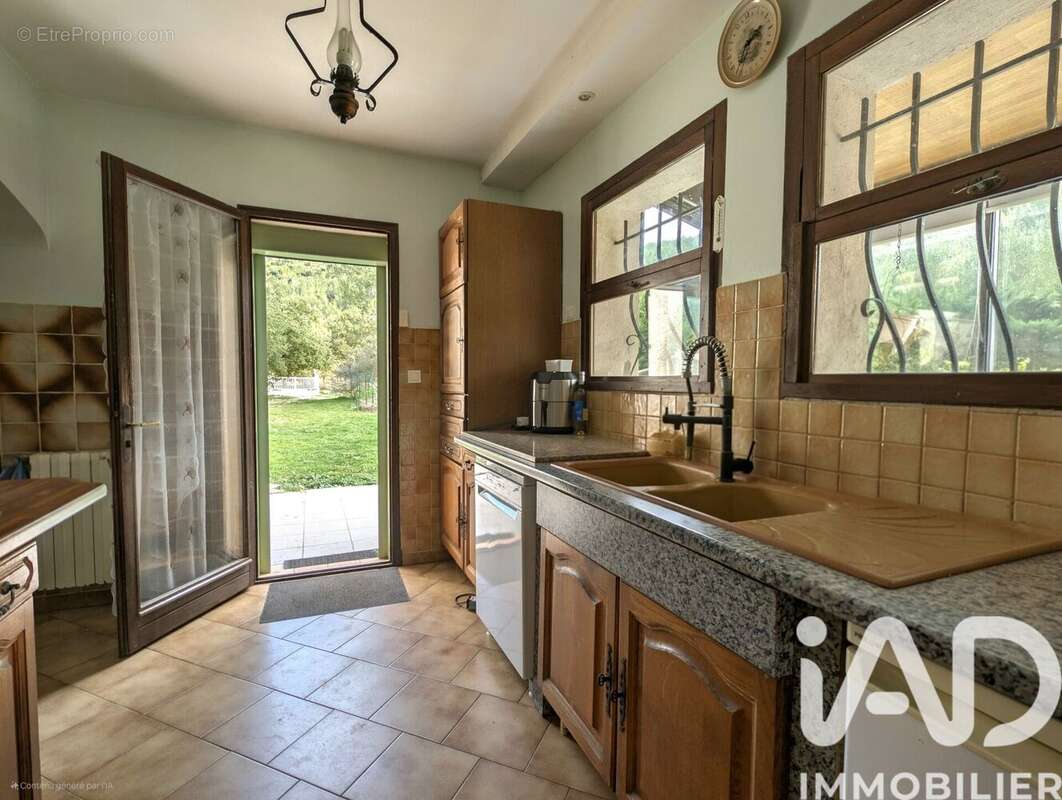 Photo 8 - Maison à SAINT-ZACHARIE