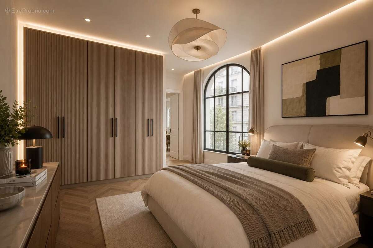 Appartement à PARIS-16E