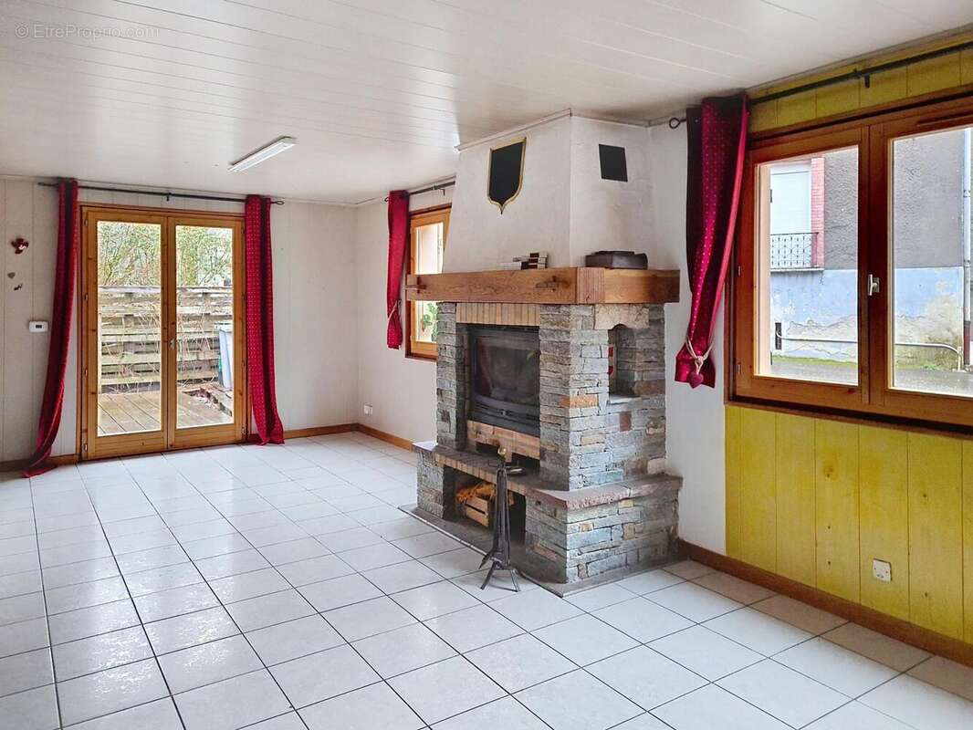 Photo 2 - Maison à LA LECHERE