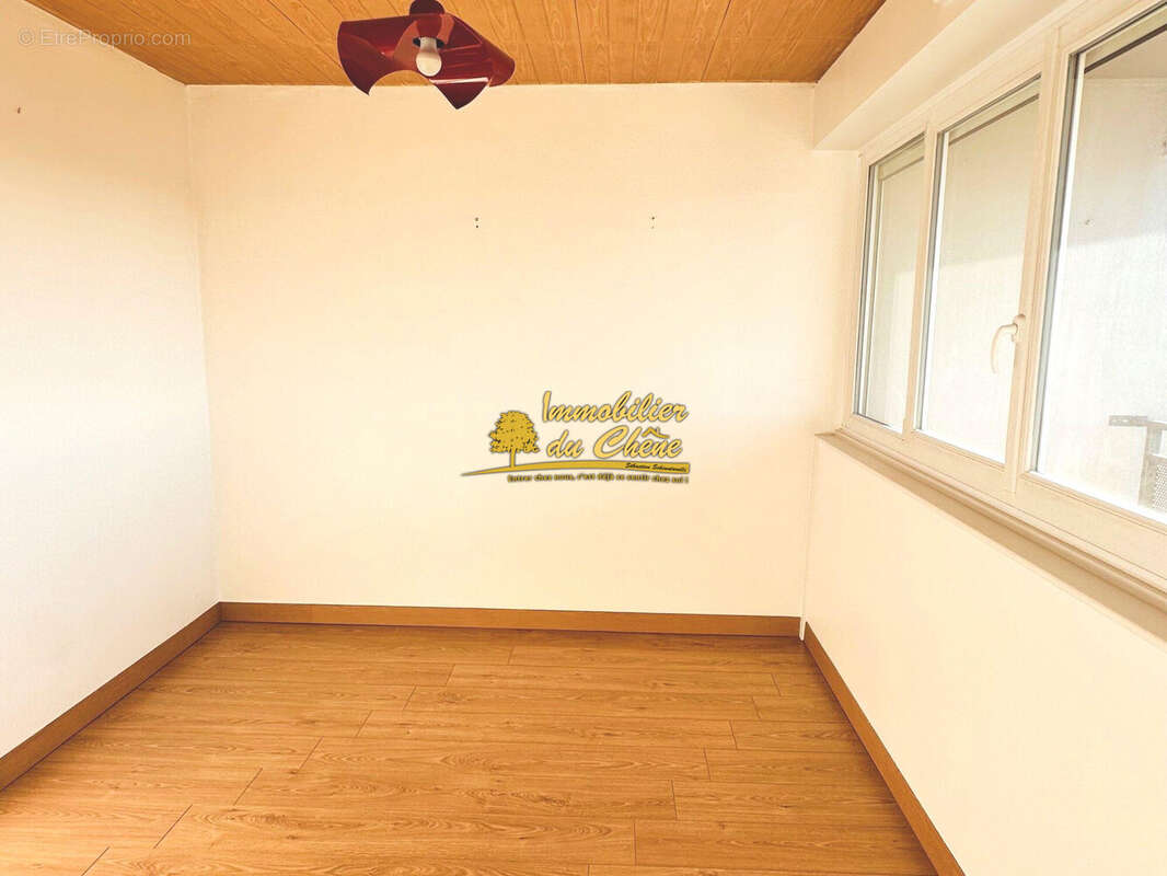Appartement à LUXEUIL-LES-BAINS