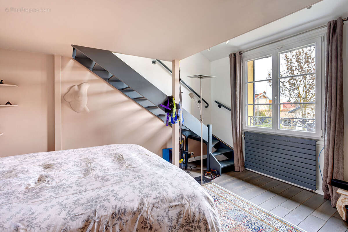 Maison 6 pièces de plain pied sur son jardin - photo 6