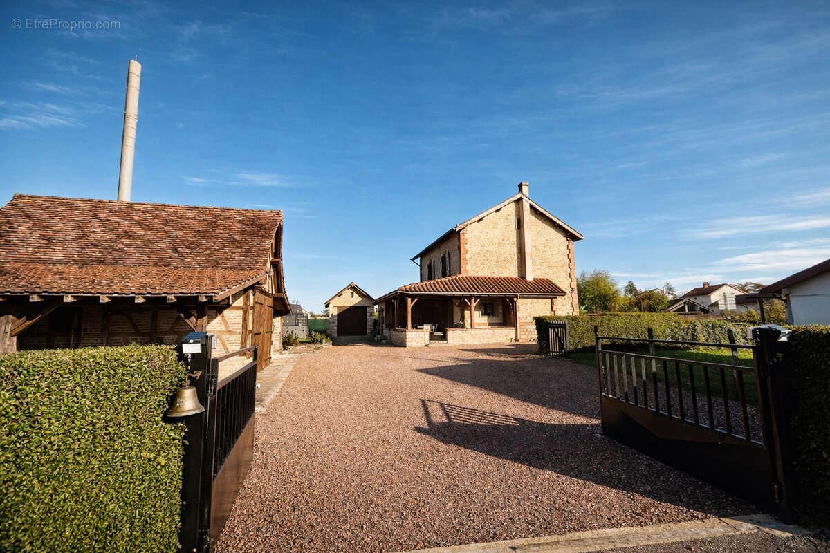 Maison à CUISERY