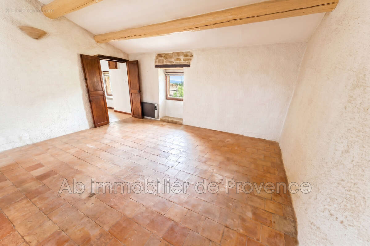 Appartement à Rognes  - photo 3