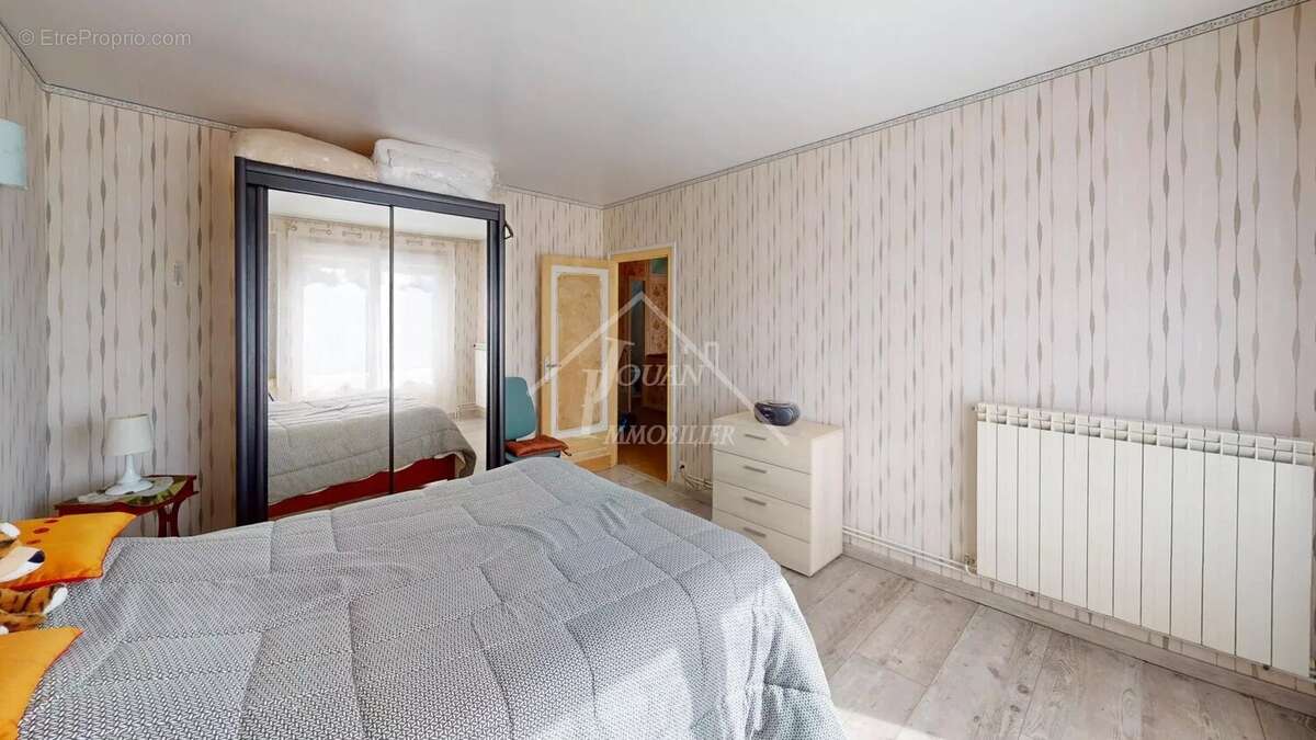 Maison à COSNE-D'ALLIER