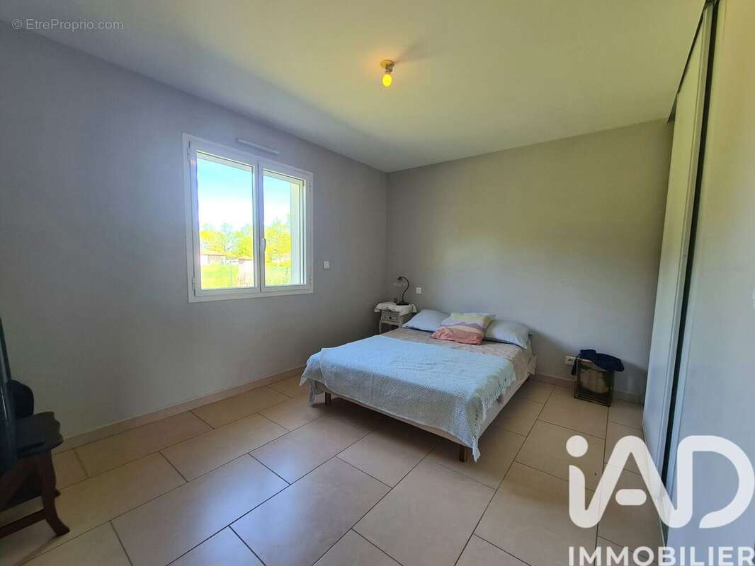 Photo 9 - Maison à MONTBETON