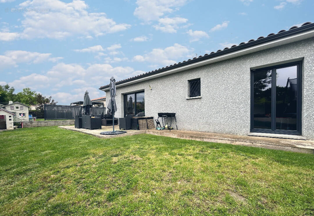 Maison à LAGARDELLE-SUR-LEZE