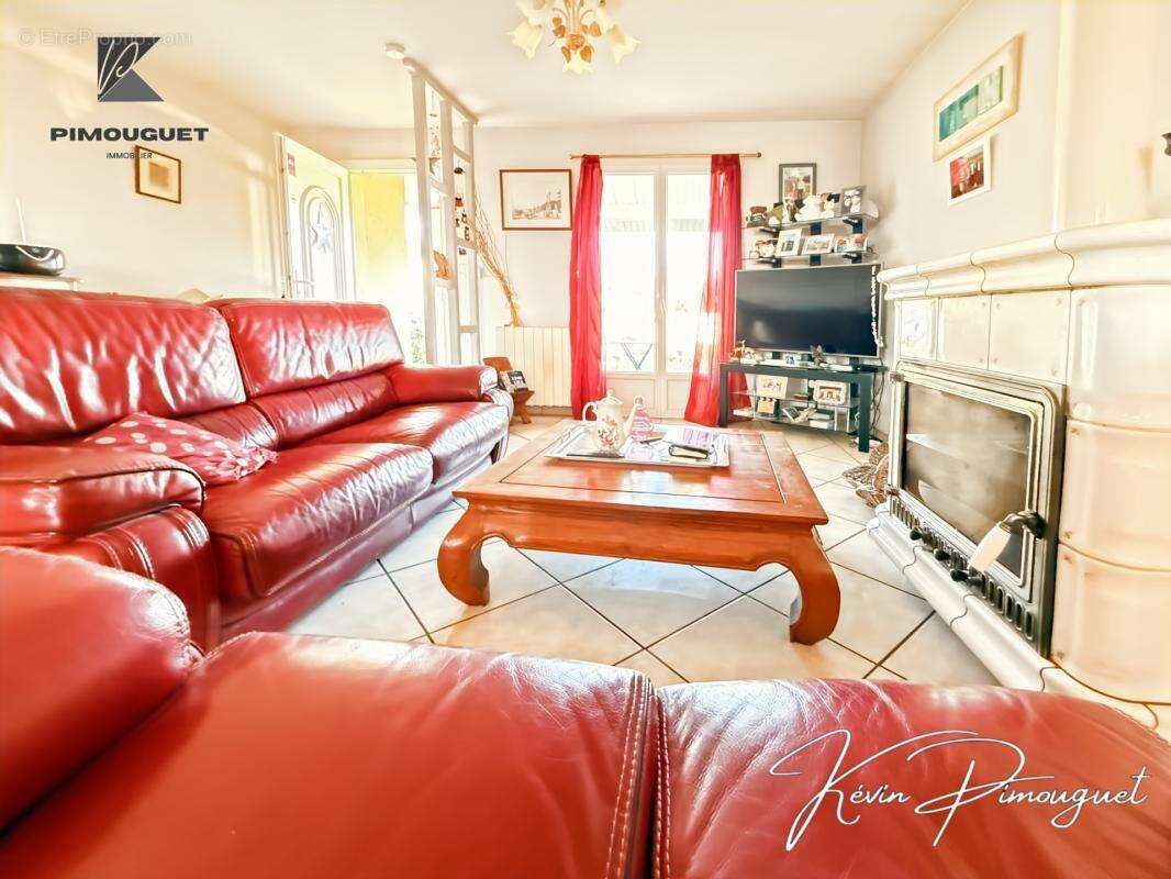 Maison à vendre 5 pièces SAINT MAGNE DE CASTILLON (33) - photo 6