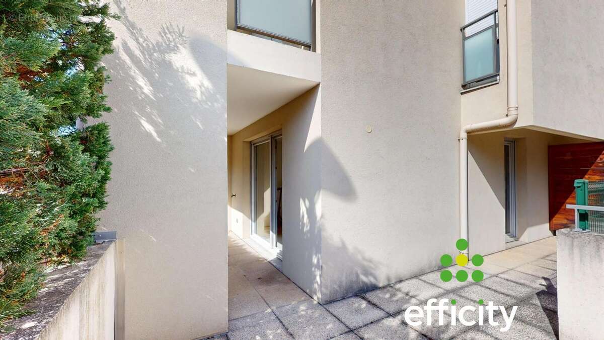Appartement à OULLINS