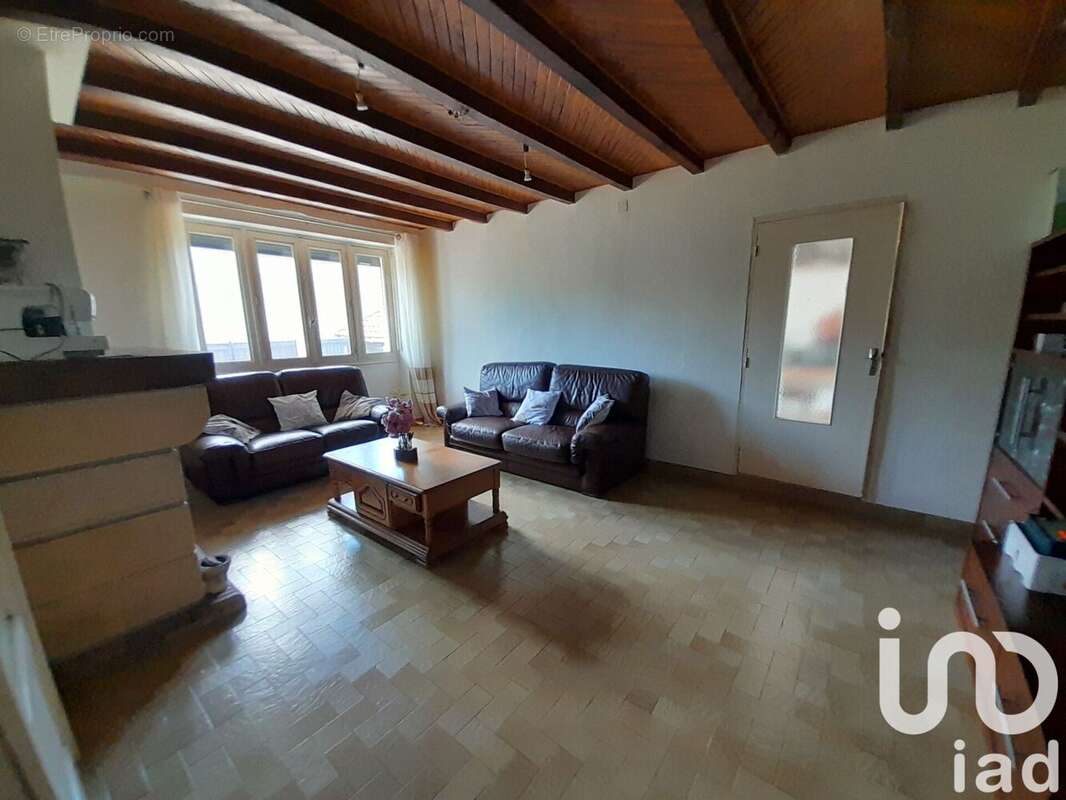 Photo 6 - Maison à LA CHAPELLE-MONTBRANDEIX