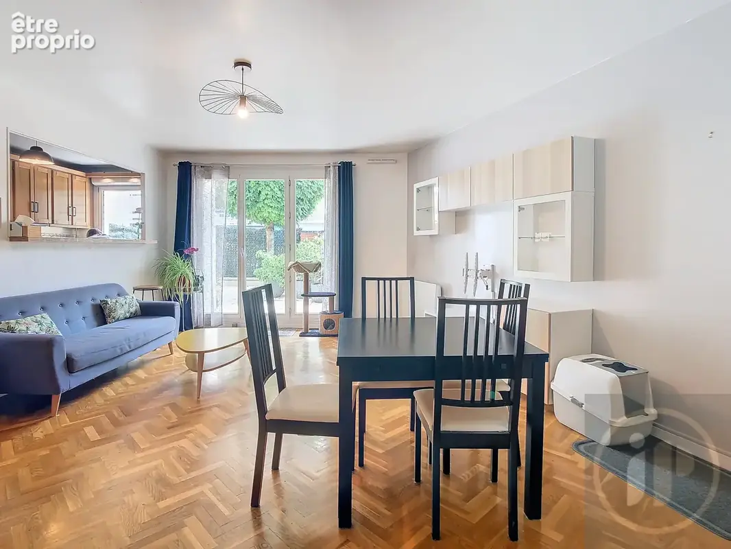 Appartement traversant avec jardin et cour - photo 2