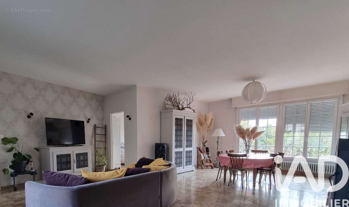 Photo 3 - Maison à SCEY-SUR-SAONE-ET-SAINT-ALBIN