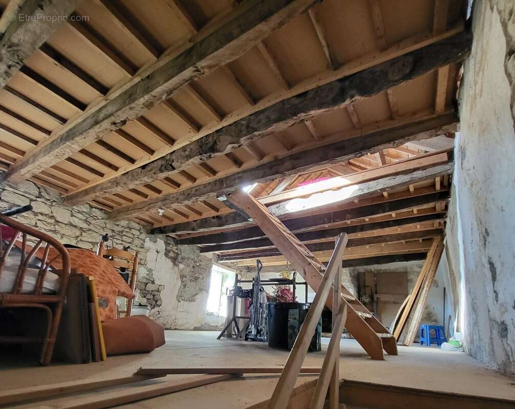 Longere en cours de renovation - photo 5