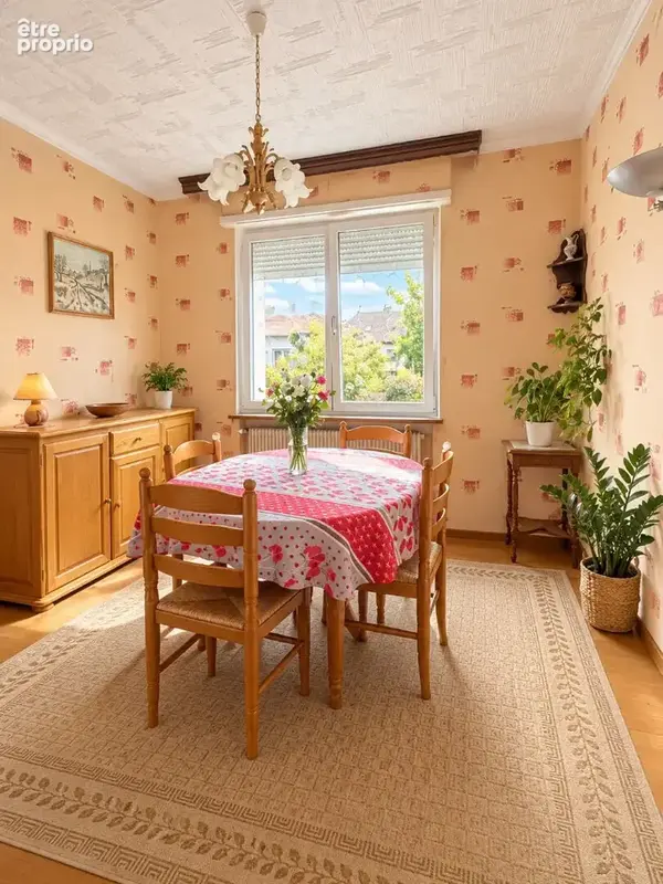 ILLKIRCH - Jolie maison 5 pièces au calme - photo 8