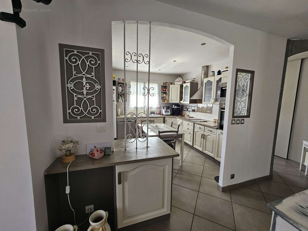 Maison à CLERMONT-L&#039;HERAULT