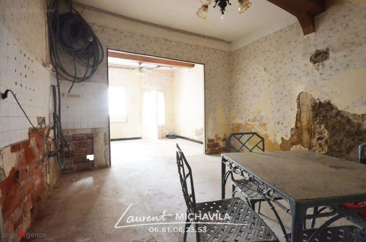 Montblanc (34290) - maison de village - 72 m² - 3 chambres - garage - terrasse - photo 12