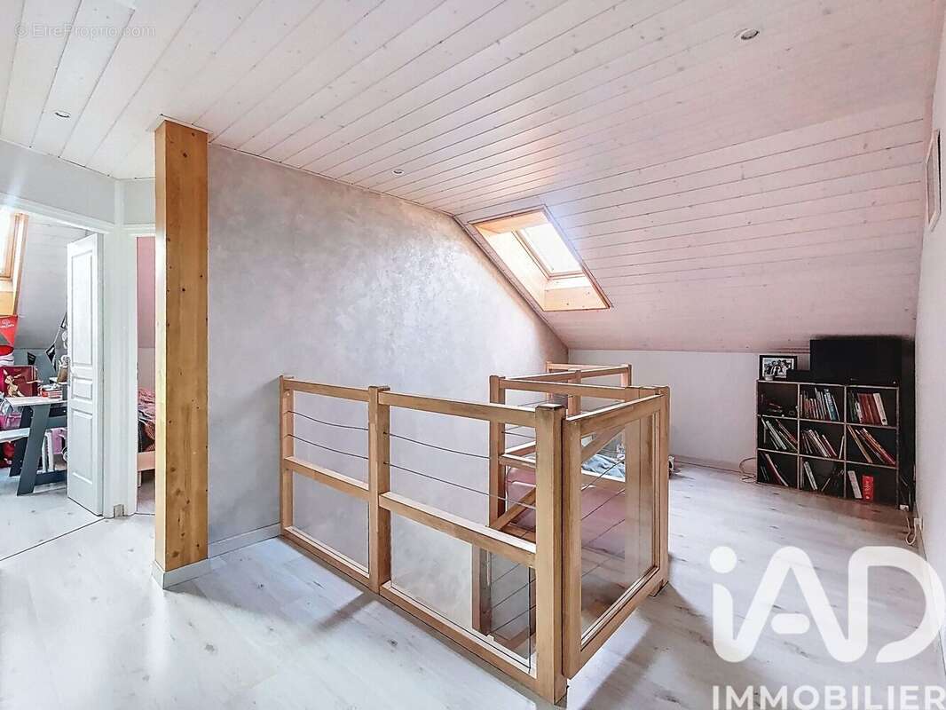 Photo 8 - Maison à SAINT-CERGUES
