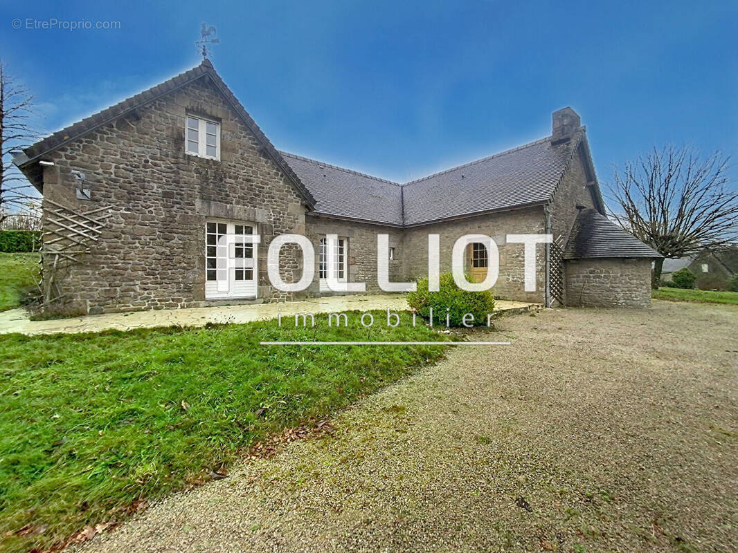 Maison à SAINT-SEVER-CALVADOS